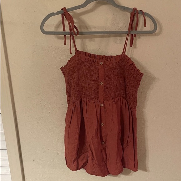 Doe & Rae Rust Smocked Top - Picture 2 of 6